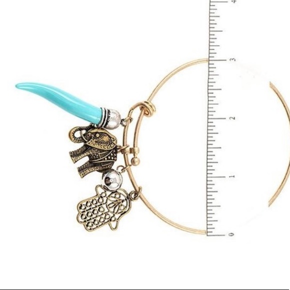 NWT Hamsa Charm Bangle - Picture 2 of 3